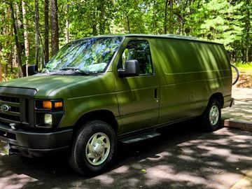 Fall ready! Fully Equipped Campervan. It has it all!