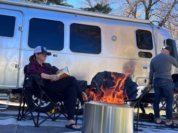 Silver Fox - Airstream Flying Cloud 23' Front Bed