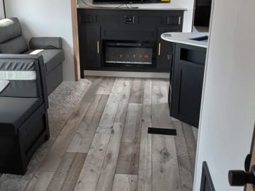 2022 keystone 303bh