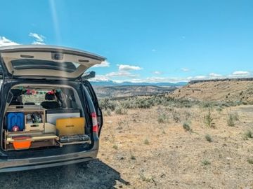 KK  Camper Van