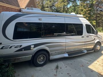 Winnebago Era Campervan