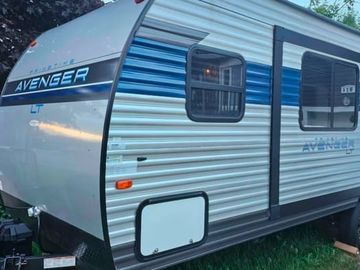 Prime Time 22' travel trailer suv towable