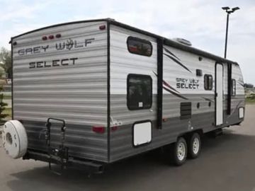 John & Nicole’s Forest River Grey Wolf 28BH Travel Trailer