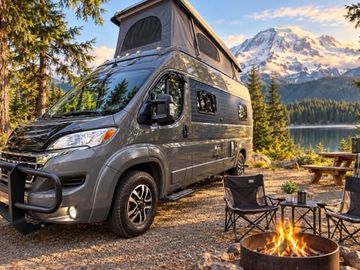 Winnebago Roam 59RZPT | Open-Concept PopTop w/Starlink/2Beds/Seats4/Sleeps4
