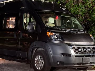 2022 Winnebago Travato