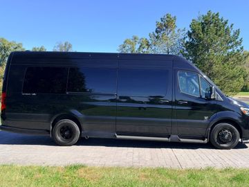 2026 LUXURY SPRINTER
