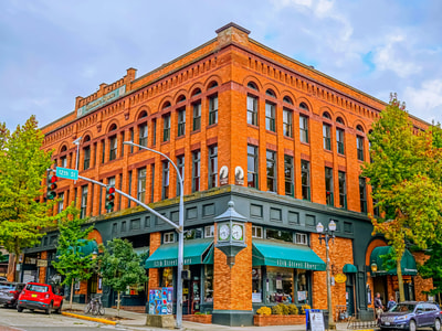 Brown concrete building in Bellingham WA