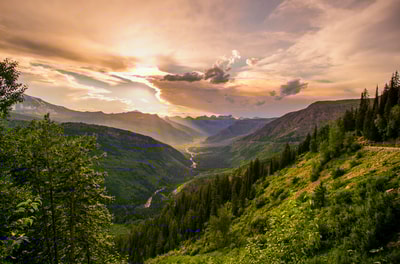 River and mountain ranges in Montana