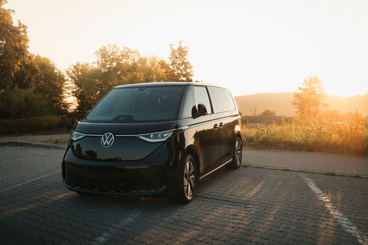 VW Electric Bus